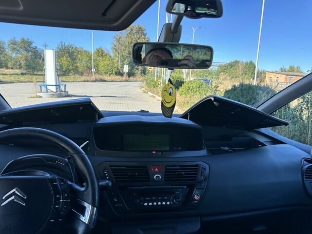 Серый Ситроен С4 Пикассо, объемом двигателя 1.6 л и пробегом 340 тыс. км за 2650 $, фото 14 на Automoto.ua