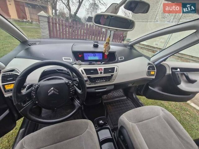 Серый Ситроен С4 Пикассо, объемом двигателя 2 л и пробегом 281 тыс. км за 5100 $, фото 14 на Automoto.ua