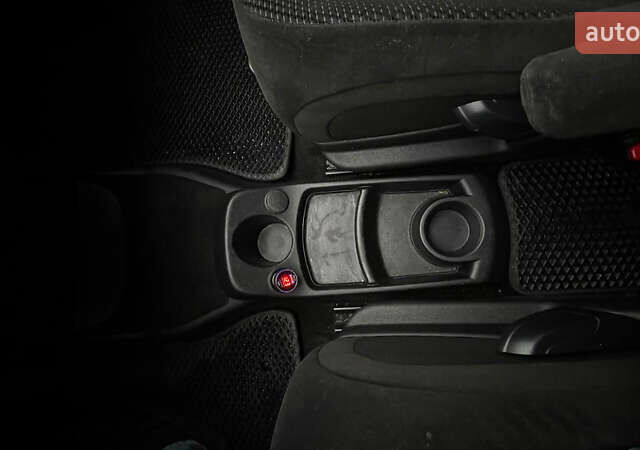 Сірий Сітроен С4 Пікассо, об'ємом двигуна 1.56 л та пробігом 245 тис. км за 5100 $, фото 29 на Automoto.ua