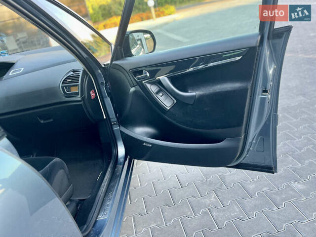 Серый Ситроен С4 Пикассо, объемом двигателя 1.6 л и пробегом 125 тыс. км за 5400 $, фото 49 на Automoto.ua