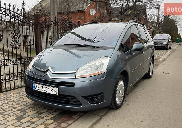 Сірий Сітроен С4 Пікассо, об'ємом двигуна 1.56 л та пробігом 245 тис. км за 5100 $, фото 8 на Automoto.ua