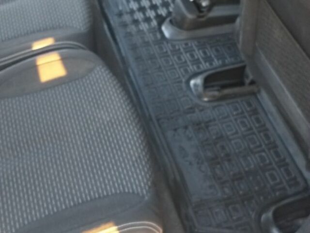 Сірий Сітроен С4 Пікассо, об'ємом двигуна 0 л та пробігом 312 тис. км за 3500 $, фото 5 на Automoto.ua