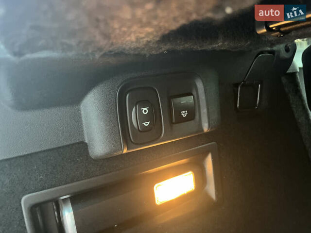 Серый Ситроен С4 Пикассо, объемом двигателя 1.6 л и пробегом 125 тыс. км за 5400 $, фото 60 на Automoto.ua