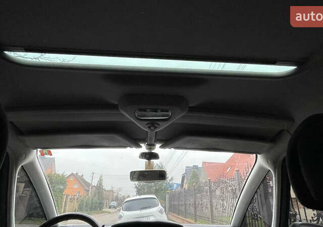 Сірий Сітроен С4 Пікассо, об'ємом двигуна 1.56 л та пробігом 245 тис. км за 5100 $, фото 21 на Automoto.ua