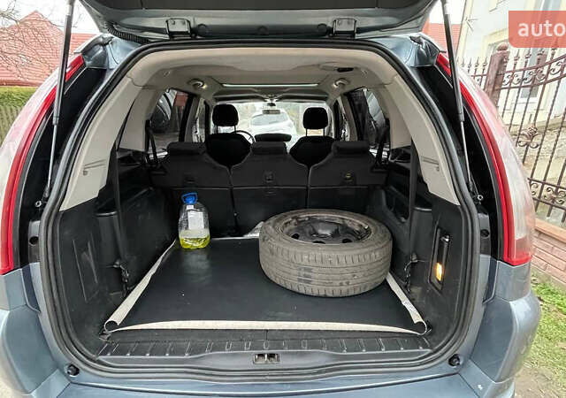 Сірий Сітроен С4 Пікассо, об'ємом двигуна 1.56 л та пробігом 245 тис. км за 5100 $, фото 19 на Automoto.ua