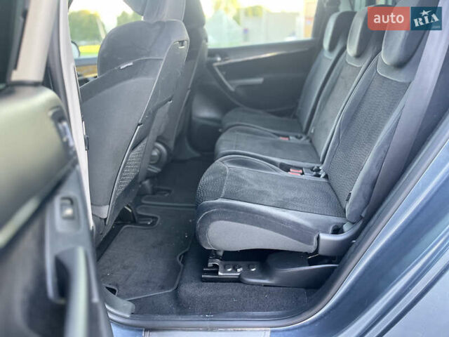 Серый Ситроен С4 Пикассо, объемом двигателя 1.6 л и пробегом 125 тыс. км за 5400 $, фото 55 на Automoto.ua