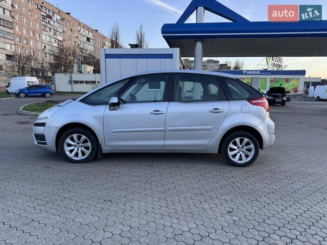 Серый Ситроен С4 Пикассо, объемом двигателя 1.8 л и пробегом 187 тыс. км за 3999 $, фото 9 на Automoto.ua