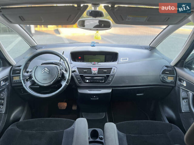 Серый Ситроен С4 Пикассо, объемом двигателя 1.6 л и пробегом 125 тыс. км за 5400 $, фото 57 на Automoto.ua