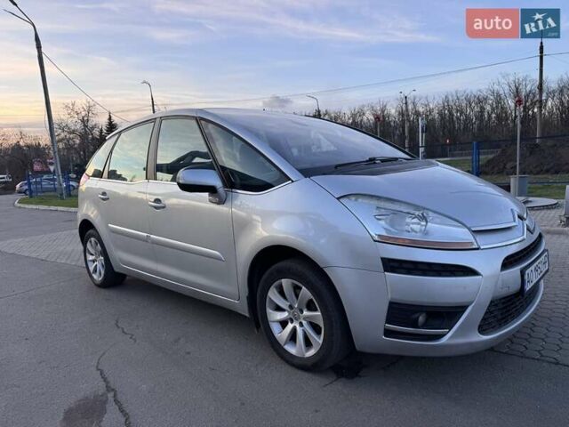 Серый Ситроен С4 Пикассо, объемом двигателя 1.8 л и пробегом 187 тыс. км за 3999 $, фото 15 на Automoto.ua