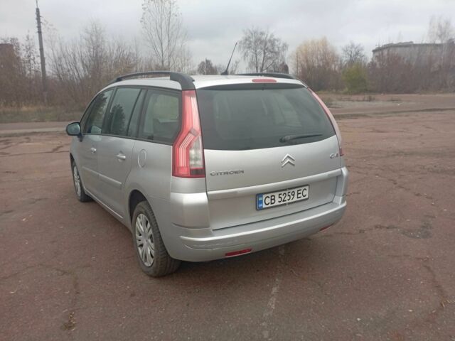 Серый Ситроен С4 Пикассо, объемом двигателя 1.6 л и пробегом 192 тыс. км за 4700 $, фото 3 на Automoto.ua