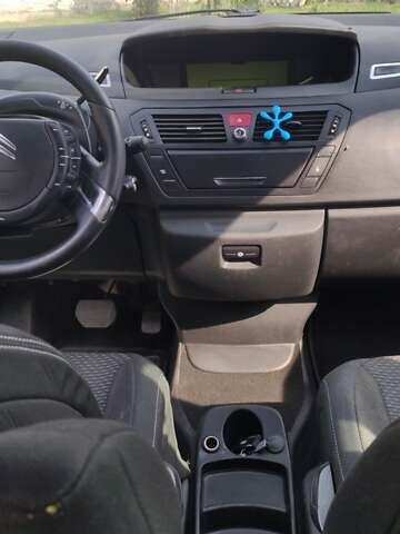 Сірий Сітроен С4 Пікассо, об'ємом двигуна 1.56 л та пробігом 221 тис. км за 4500 $, фото 9 на Automoto.ua