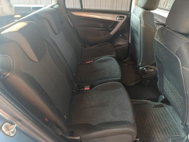 Серый Ситроен С4 Пикассо, объемом двигателя 1.6 л и пробегом 230 тыс. км за 4500 $, фото 9 на Automoto.ua