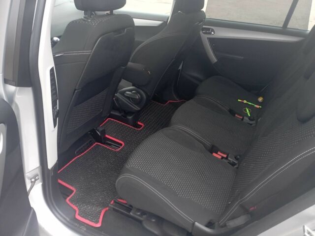 Серый Ситроен С4 Пикассо, объемом двигателя 1.6 л и пробегом 192 тыс. км за 4700 $, фото 8 на Automoto.ua