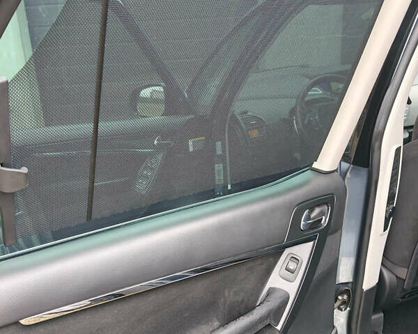 Серый Ситроен С4 Пикассо, объемом двигателя 1.6 л и пробегом 249 тыс. км за 6400 $, фото 15 на Automoto.ua