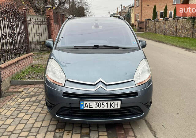 Сірий Сітроен С4 Пікассо, об'ємом двигуна 1.56 л та пробігом 245 тис. км за 5100 $, фото 7 на Automoto.ua