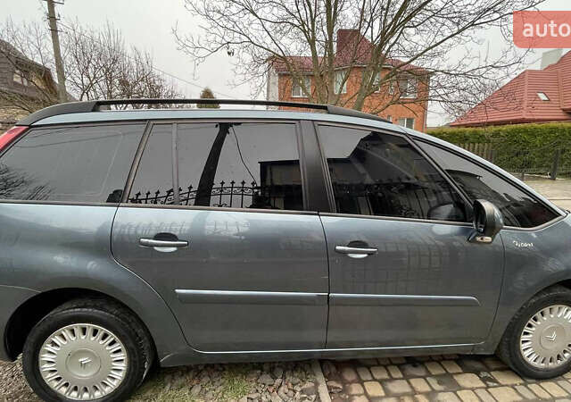 Сірий Сітроен С4 Пікассо, об'ємом двигуна 1.56 л та пробігом 245 тис. км за 5100 $, фото 4 на Automoto.ua