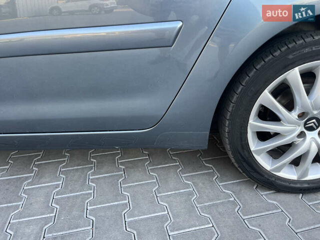 Серый Ситроен С4 Пикассо, объемом двигателя 1.6 л и пробегом 125 тыс. км за 5400 $, фото 51 на Automoto.ua
