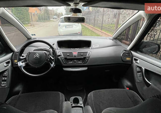 Сірий Сітроен С4 Пікассо, об'ємом двигуна 1.56 л та пробігом 245 тис. км за 5100 $, фото 16 на Automoto.ua