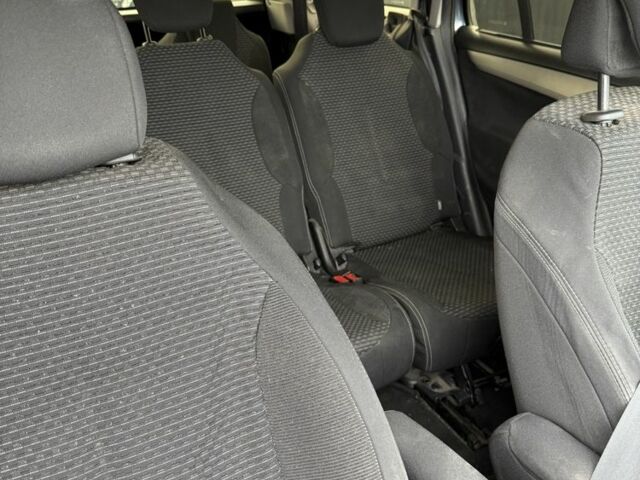 Сірий Сітроен С4 Пікассо, об'ємом двигуна 1.6 л та пробігом 290 тис. км за 5100 $, фото 7 на Automoto.ua