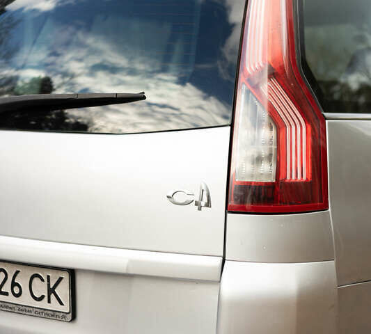 Серый Ситроен С4 Пикассо, объемом двигателя 1.6 л и пробегом 285 тыс. км за 5400 $, фото 5 на Automoto.ua