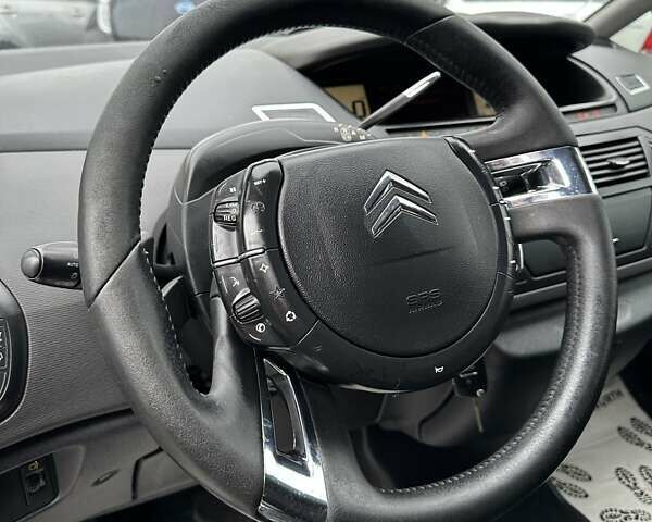 Серый Ситроен С4 Пикассо, объемом двигателя 1.6 л и пробегом 268 тыс. км за 7300 $, фото 5 на Automoto.ua