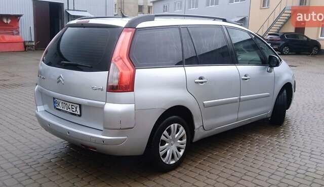 Серый Ситроен С4 Пикассо, объемом двигателя 1.56 л и пробегом 250 тыс. км за 4200 $, фото 2 на Automoto.ua