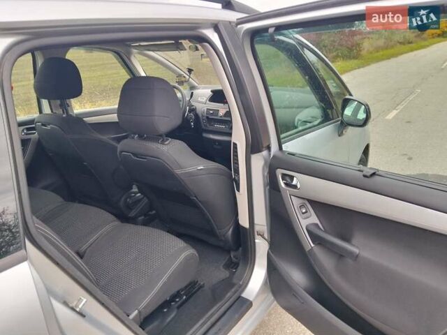 Серый Ситроен С4 Пикассо, объемом двигателя 1.6 л и пробегом 260 тыс. км за 7300 $, фото 10 на Automoto.ua