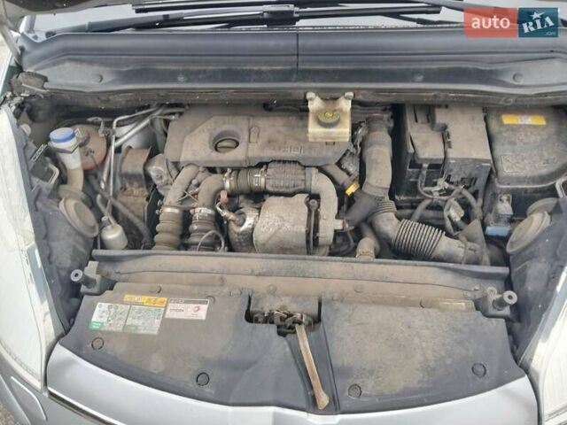 Серый Ситроен С4 Пикассо, объемом двигателя 1.6 л и пробегом 260 тыс. км за 7300 $, фото 13 на Automoto.ua