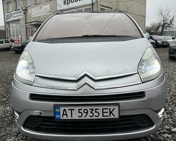 Серый Ситроен С4 Пикассо, объемом двигателя 1.6 л и пробегом 268 тыс. км за 7300 $, фото 8 на Automoto.ua