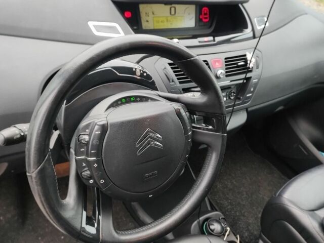 Сірий Сітроен С4 Пікассо, об'ємом двигуна 1.6 л та пробігом 220 тис. км за 6500 $, фото 18 на Automoto.ua