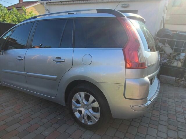 Сірий Сітроен С4 Пікассо, об'ємом двигуна 1.6 л та пробігом 320 тис. км за 5200 $, фото 4 на Automoto.ua