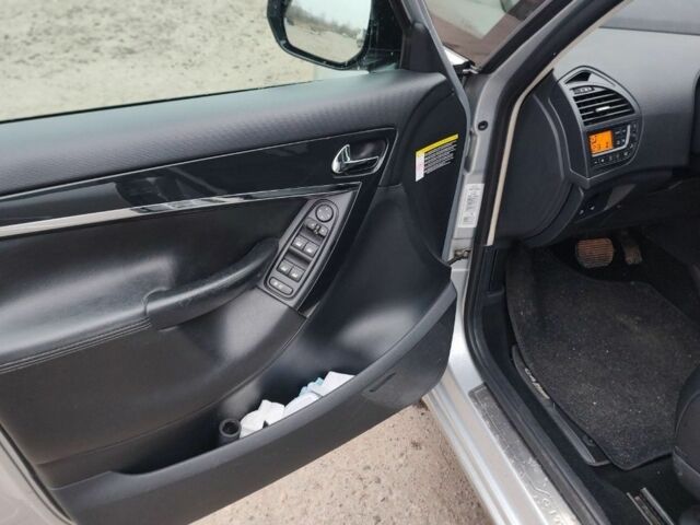 Сірий Сітроен С4 Пікассо, об'ємом двигуна 1.6 л та пробігом 220 тис. км за 6500 $, фото 21 на Automoto.ua