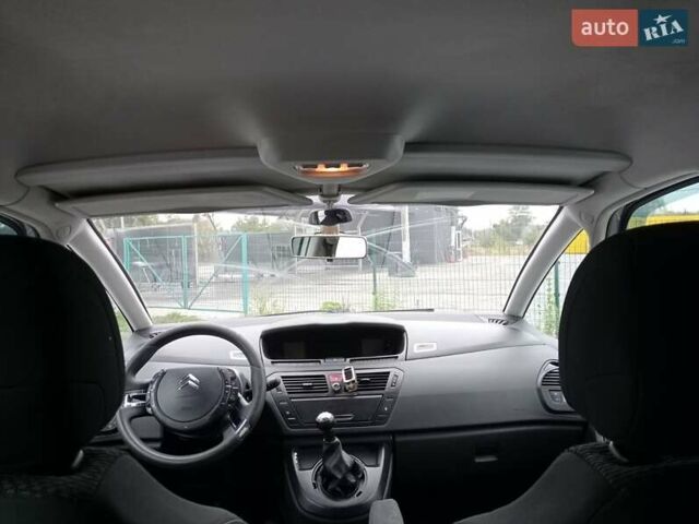 Серый Ситроен С4 Пикассо, объемом двигателя 1.56 л и пробегом 320 тыс. км за 5750 $, фото 10 на Automoto.ua