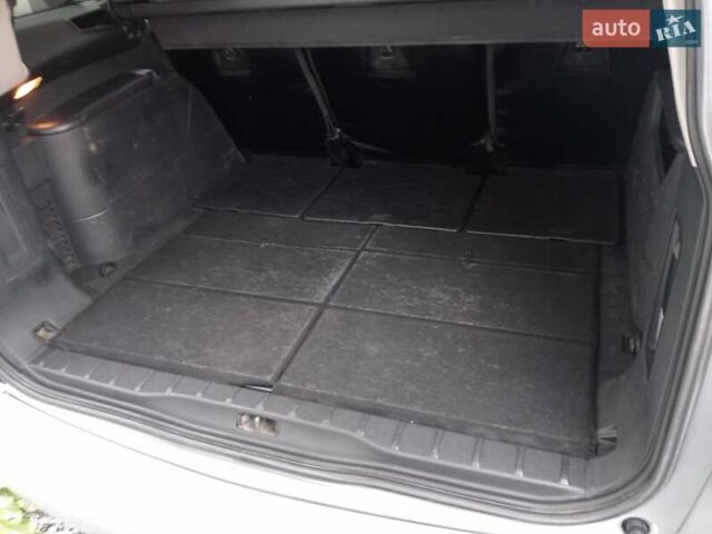 Серый Ситроен С4 Пикассо, объемом двигателя 1.56 л и пробегом 320 тыс. км за 5750 $, фото 5 на Automoto.ua