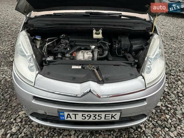 Серый Ситроен С4 Пикассо, объемом двигателя 1.6 л и пробегом 268 тыс. км за 7300 $, фото 3 на Automoto.ua