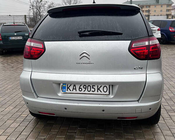Серый Ситроен С4 Пикассо, объемом двигателя 1.56 л и пробегом 244 тыс. км за 4500 $, фото 3 на Automoto.ua