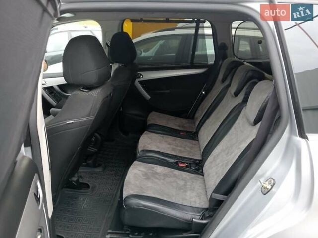 Серый Ситроен С4 Пикассо, объемом двигателя 1.56 л и пробегом 320 тыс. км за 5750 $, фото 1 на Automoto.ua