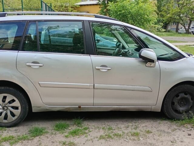 Серый Ситроен С4 Пикассо, объемом двигателя 1.6 л и пробегом 255 тыс. км за 3600 $, фото 3 на Automoto.ua