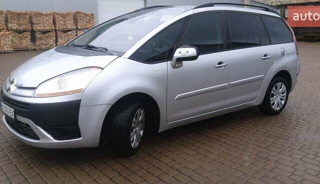 Серый Ситроен С4 Пикассо, объемом двигателя 1.56 л и пробегом 250 тыс. км за 4200 $, фото 8 на Automoto.ua