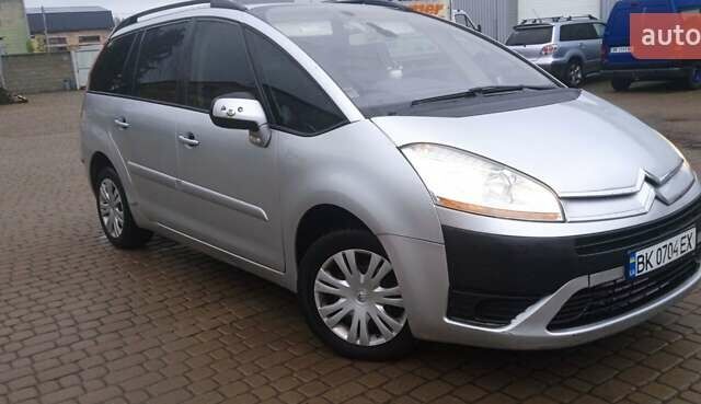 Серый Ситроен С4 Пикассо, объемом двигателя 1.56 л и пробегом 250 тыс. км за 4200 $, фото 7 на Automoto.ua