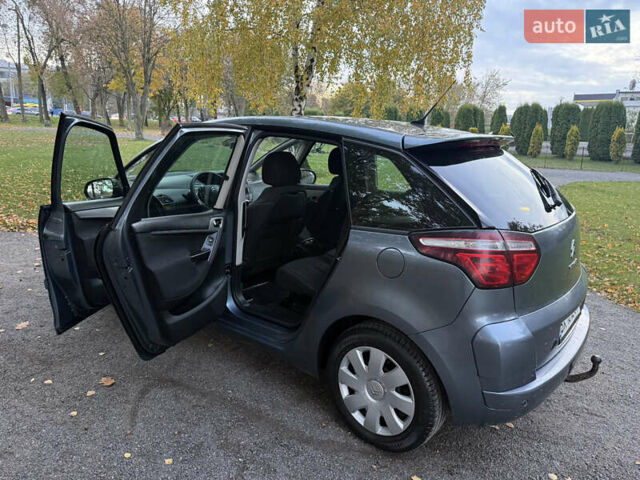 Ситроен С4 Пикассо 2011 в Хмельницком на Automoto.ua Серый Ситроен С4 Пикассо, объемом двигателя 1.6 л и пробегом 190 тыс. км за 4800 $, фото 16 на Automoto.ua