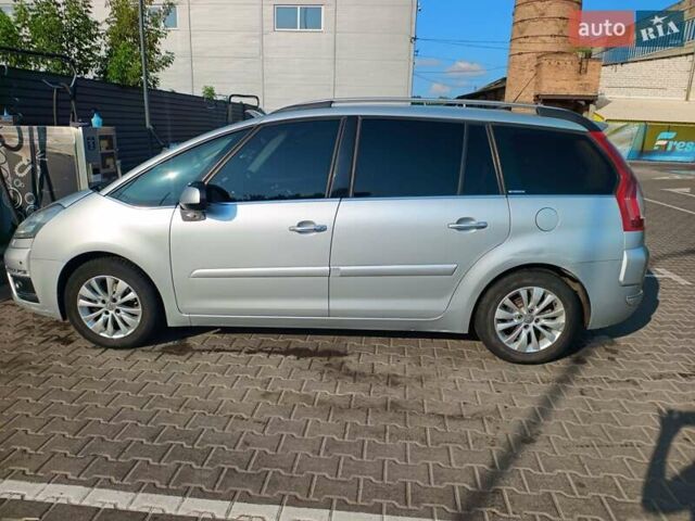 Серый Ситроен С4 Пикассо, объемом двигателя 1.6 л и пробегом 332 тыс. км за 7300 $, фото 4 на Automoto.ua