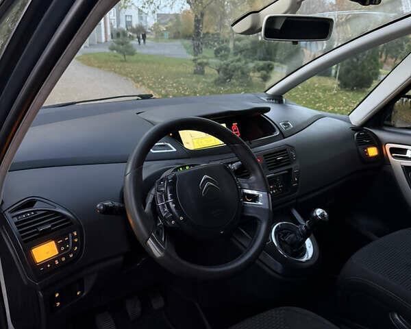 Ситроен С4 Пикассо 2011 в Хмельницком на Automoto.ua Серый Ситроен С4 Пикассо, объемом двигателя 1.6 л и пробегом 190 тыс. км за 4800 $, фото 13 на Automoto.ua