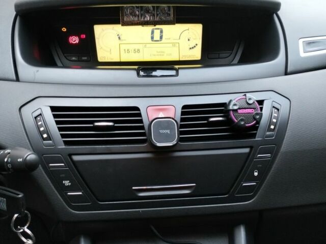 Серый Ситроен С4 Пикассо, объемом двигателя 1.6 л и пробегом 296 тыс. км за 5850 $, фото 4 на Automoto.ua