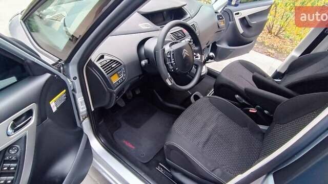 Сірий Сітроен С4 Пікассо, об'ємом двигуна 1.6 л та пробігом 237 тис. км за 6850 $, фото 1 на Automoto.ua