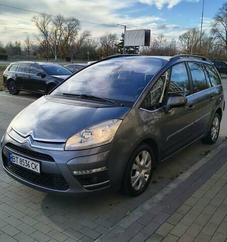 Сірий Сітроен С4 Пікассо, об'ємом двигуна 1.56 л та пробігом 300 тис. км за 6499 $, фото 7 на Automoto.ua