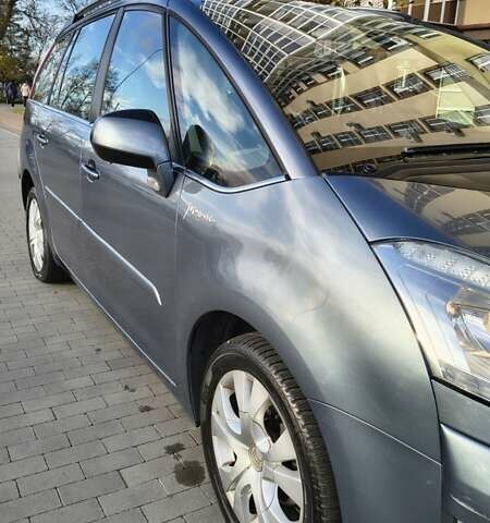 Сірий Сітроен С4 Пікассо, об'ємом двигуна 1.56 л та пробігом 300 тис. км за 6499 $, фото 2 на Automoto.ua