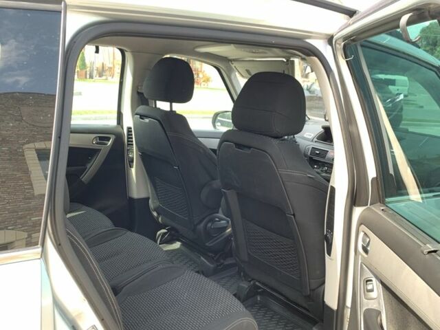 Серый Ситроен С4 Пикассо, объемом двигателя 1.6 л и пробегом 260 тыс. км за 6300 $, фото 5 на Automoto.ua