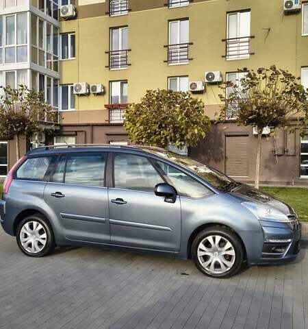 Сірий Сітроен С4 Пікассо, об'ємом двигуна 1.56 л та пробігом 300 тис. км за 6499 $, фото 32 на Automoto.ua