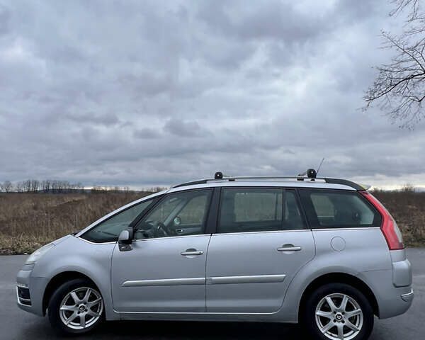 Серый Ситроен С4 Пикассо, объемом двигателя 1.6 л и пробегом 317 тыс. км за 6500 $, фото 2 на Automoto.ua